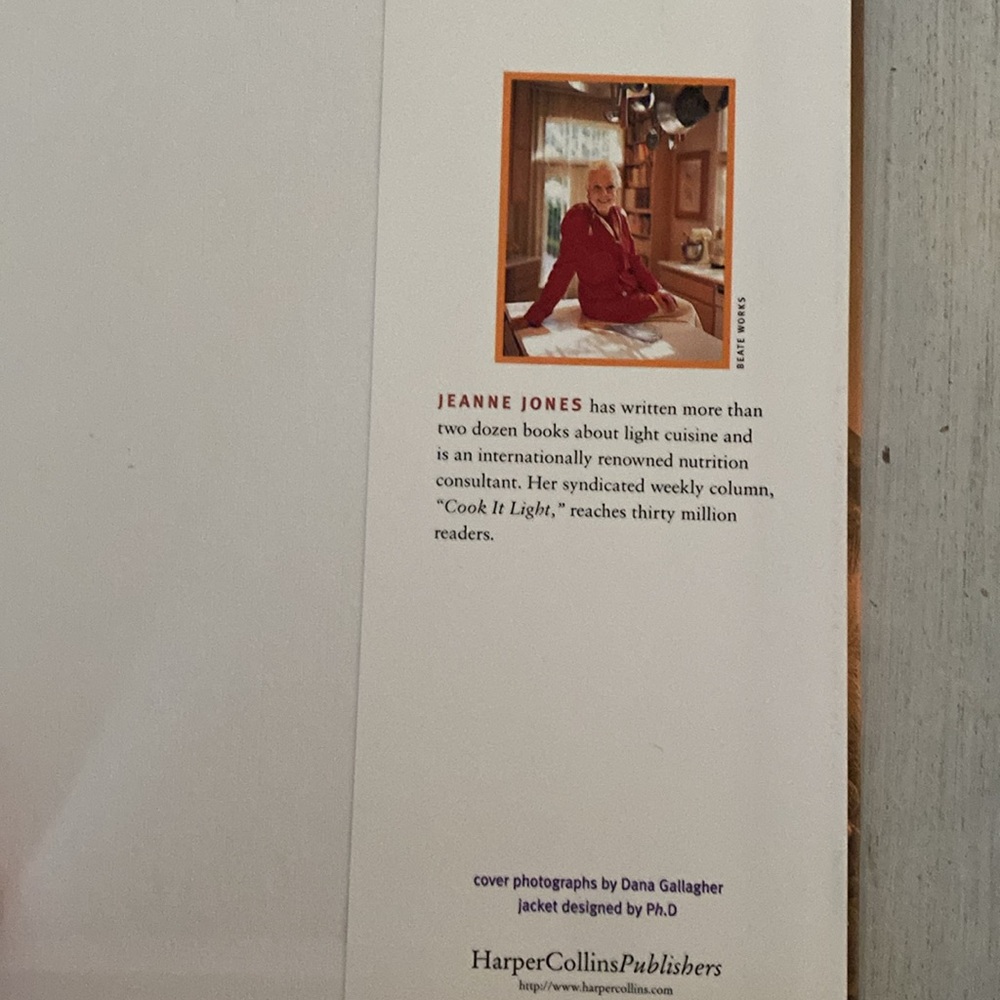 Canyon Ranch Spa Cookbook - First Edition Hardcover - Picture 8 of 11